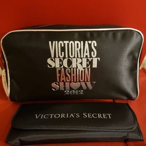 Victoria's Secret Makeup Brush & Bag Bundle Fashion Show Limited Edition NWT